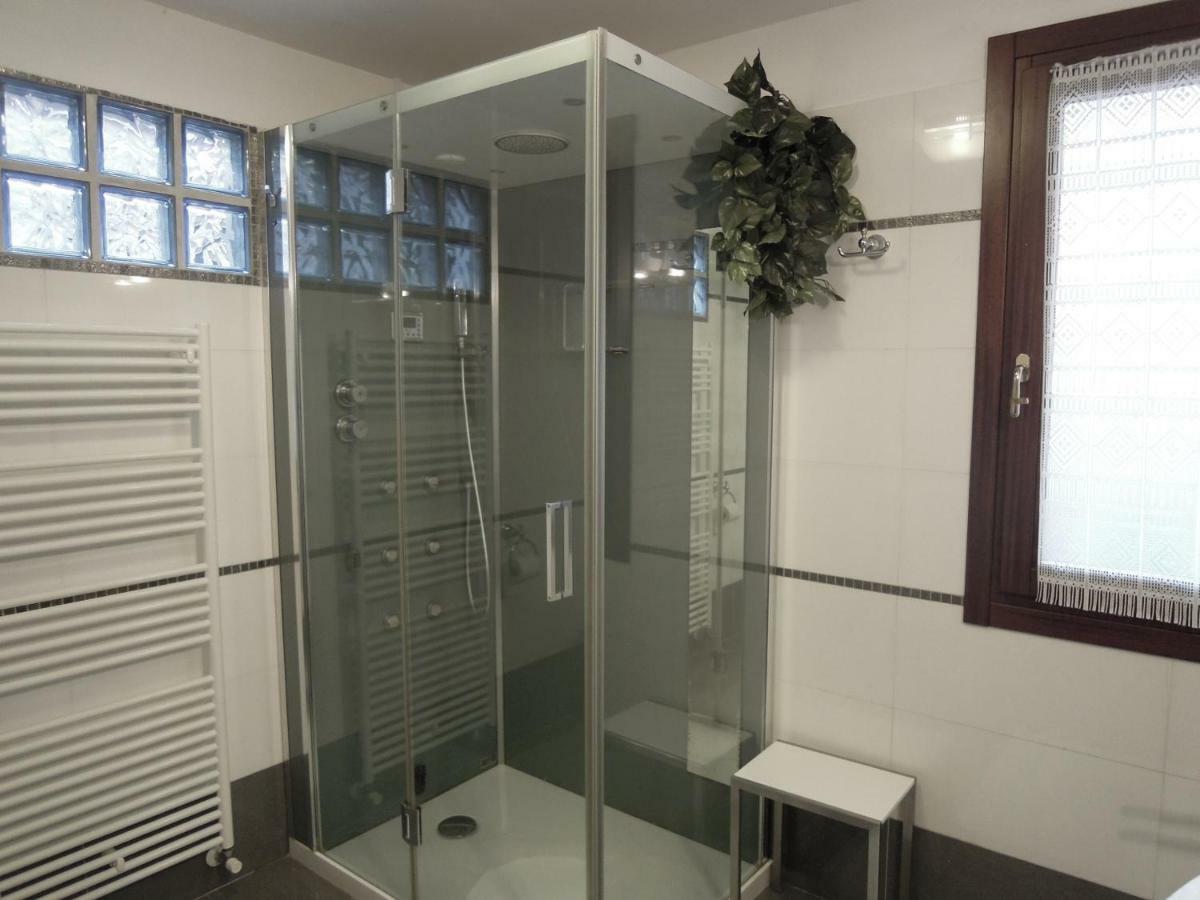 Ca' Delfina Holiday Home Βενετία Εξωτερικό φωτογραφία